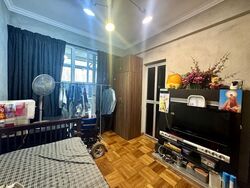 Hillview Villas (D23), Semi-Detached #525490951